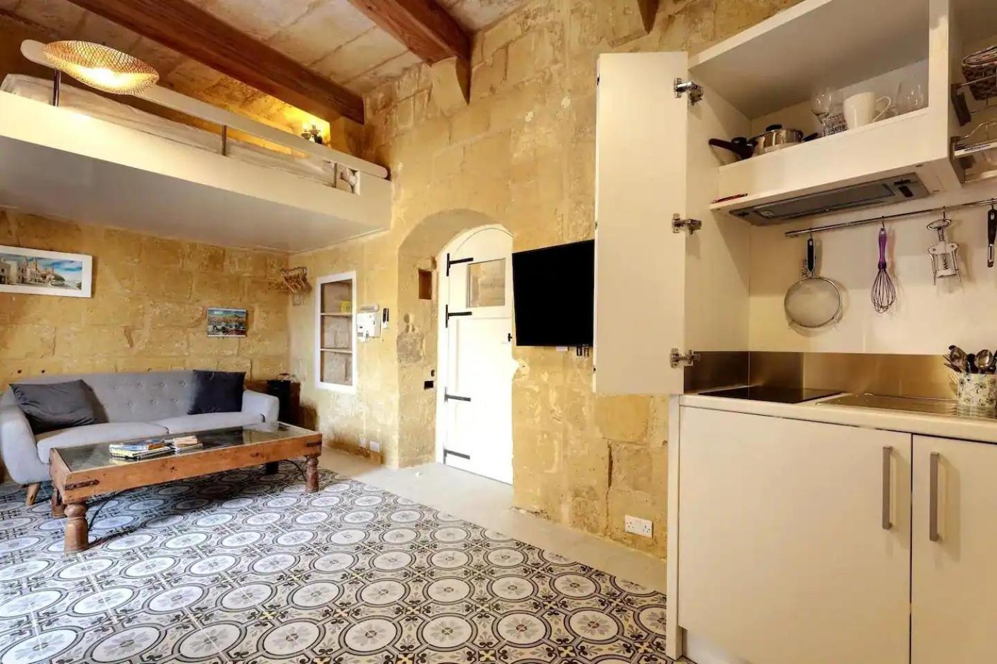 Historic Hideaways - 900 Year Old Converted Studios Victoria Luaran gambar