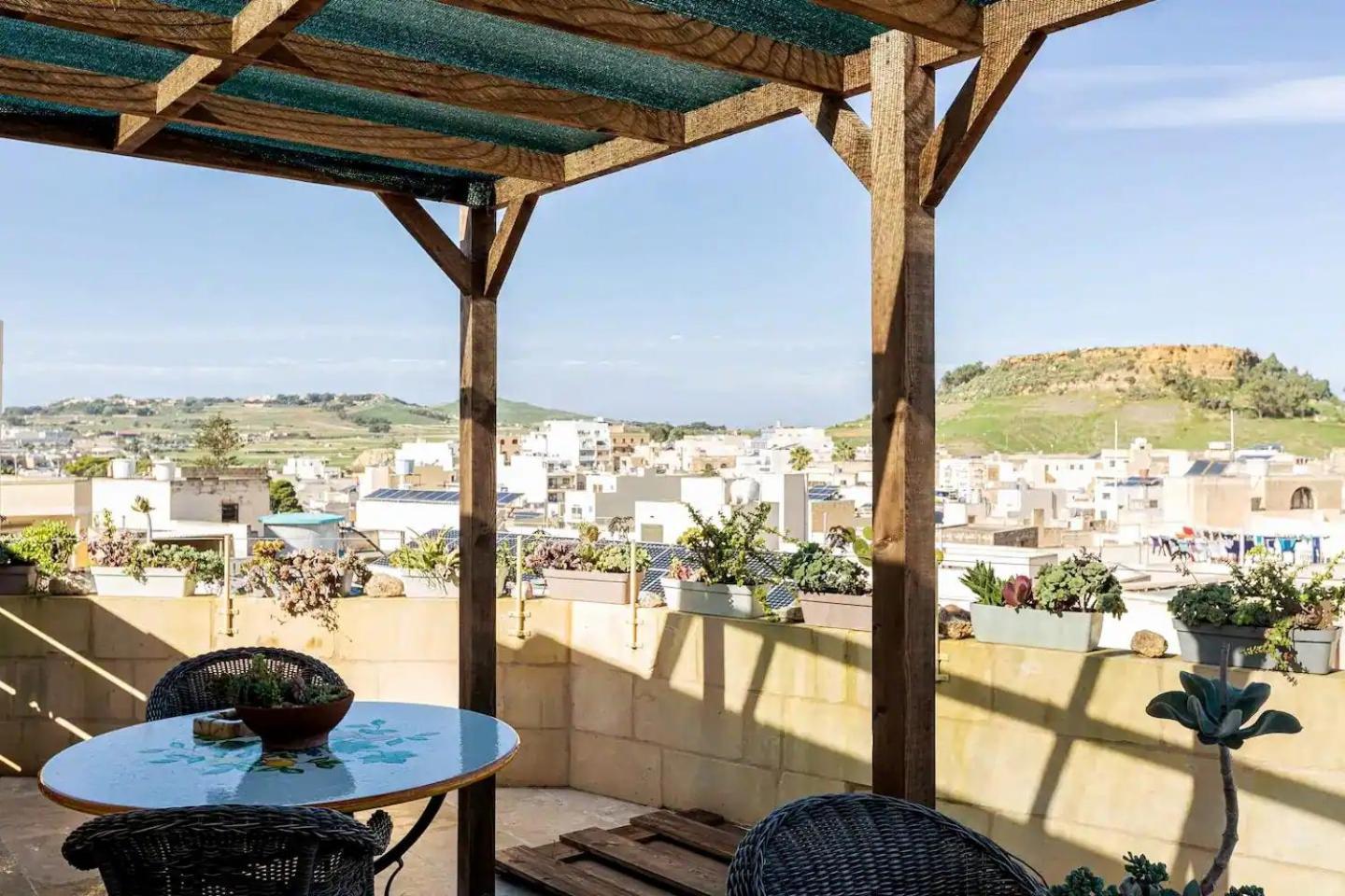 Historic Hideaways - 900 Year Old Converted Studios Victoria Luaran gambar
